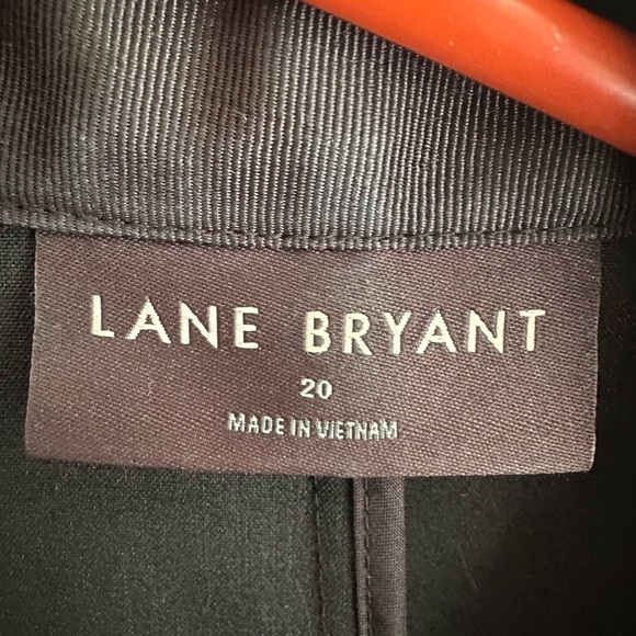 Lane Bryant Classic Chic Modern Business Minimalist Structured Black Blazer - Picture 3 of 3